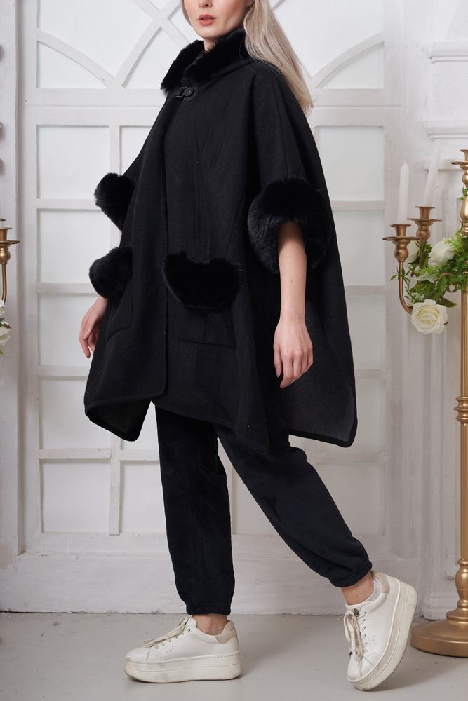 Plain Faux Fur Trim Pocket Poncho