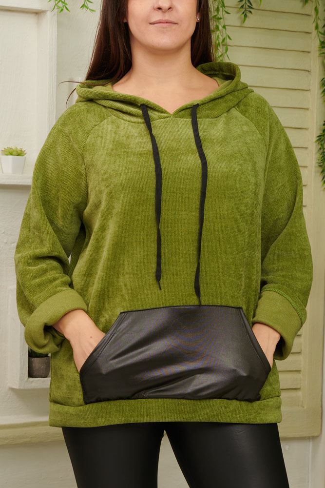 Plain Fluffy Pouch Pocket Hoody