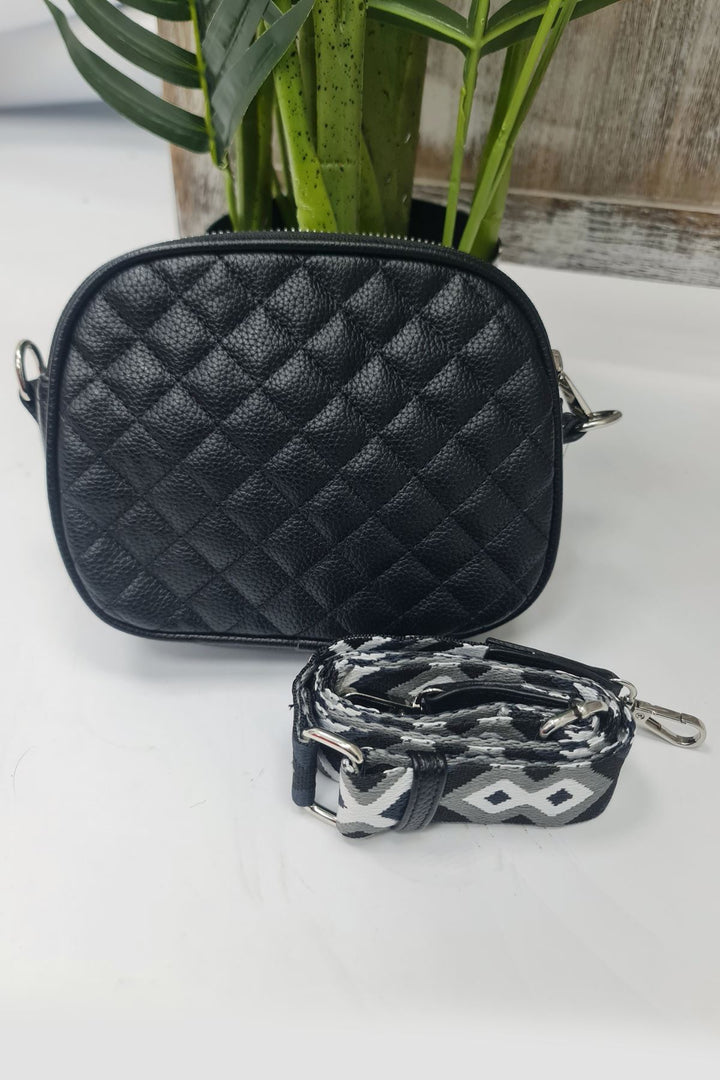 Square Pattern Starp Shoulder Bag