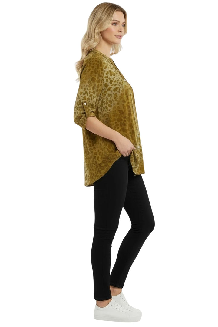 wholesale womens animal print shirts
