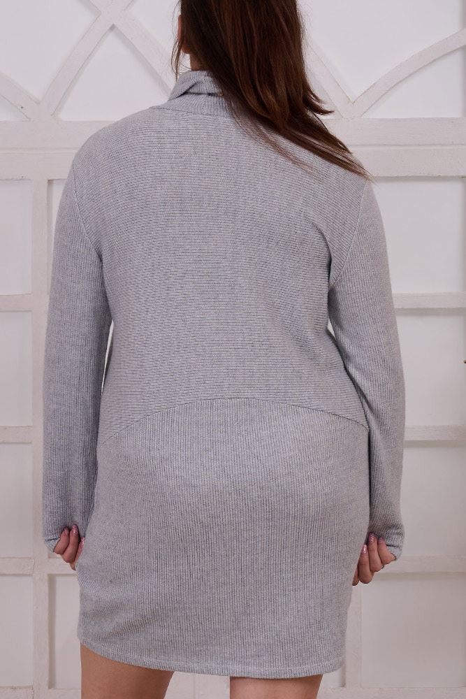 Plain With Necklace Viscose Top