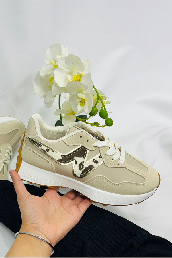 Gum Sole Lace Up Trainer