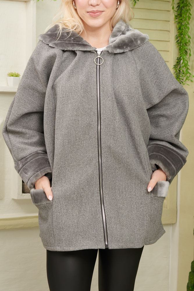 Plain Fluffy Zip Up Pocket Jacket