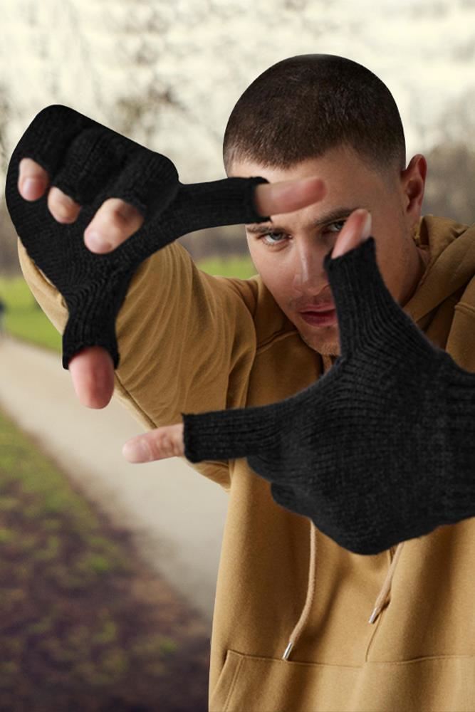 Plain Fingerless MenÃ¢â‚¬â„¢s Gloves
