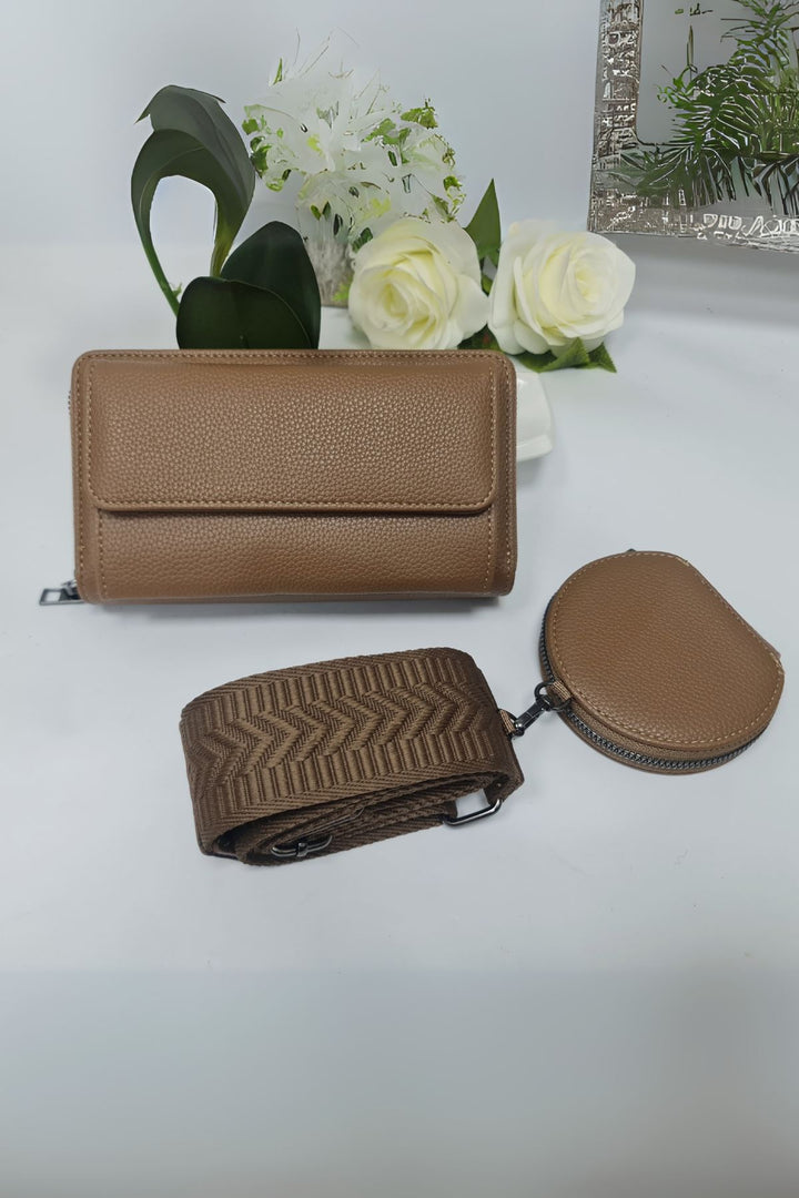 Adjustable Strap Coin Pouch Crossbody Bag