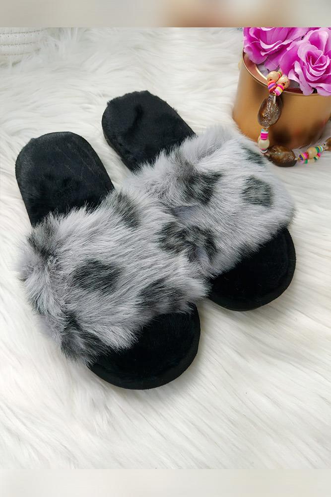 open toe fluffy slippers