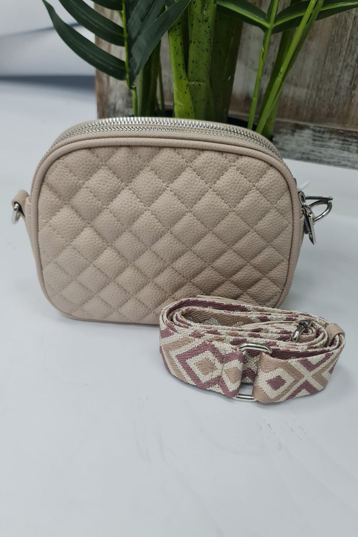 Square Pattern Starp Shoulder Bag