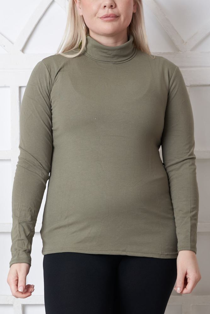 soft knit top
