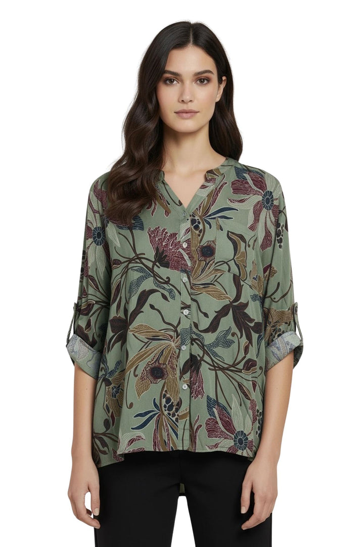 floral print shirt with front pocket
