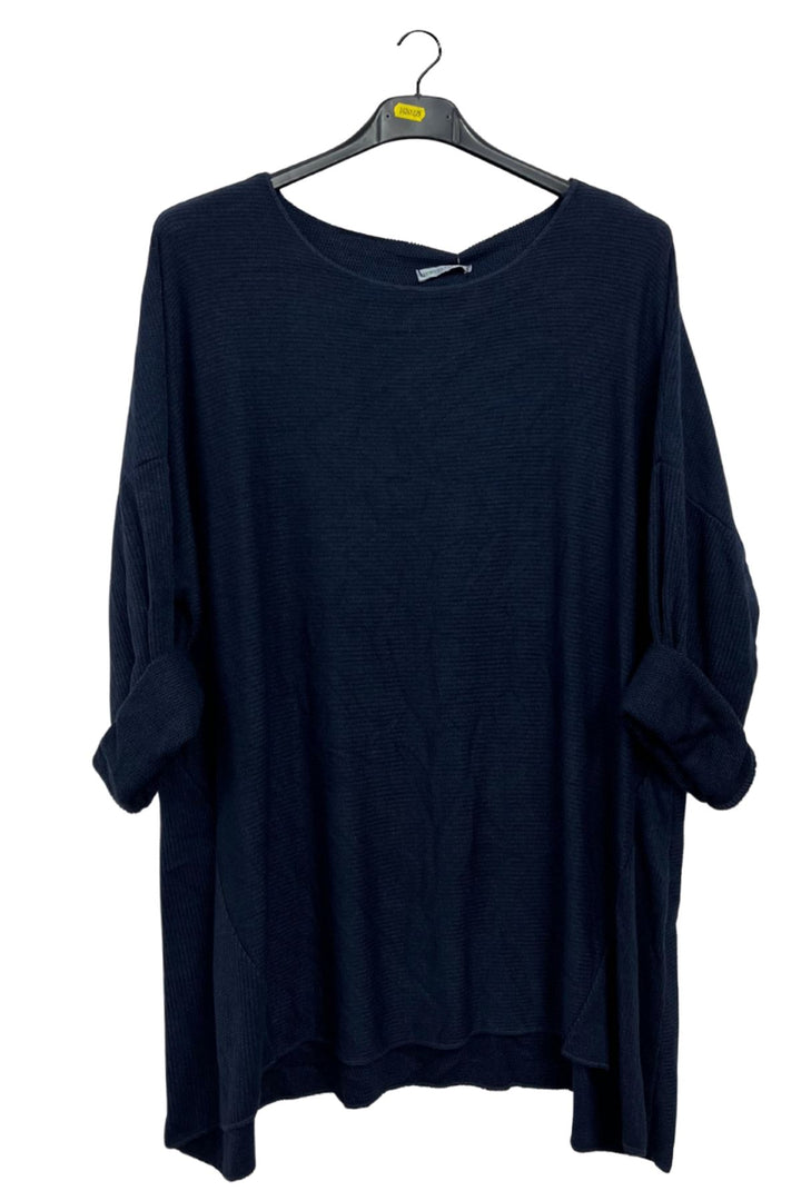 Plain Dipped Hem Viscose Top