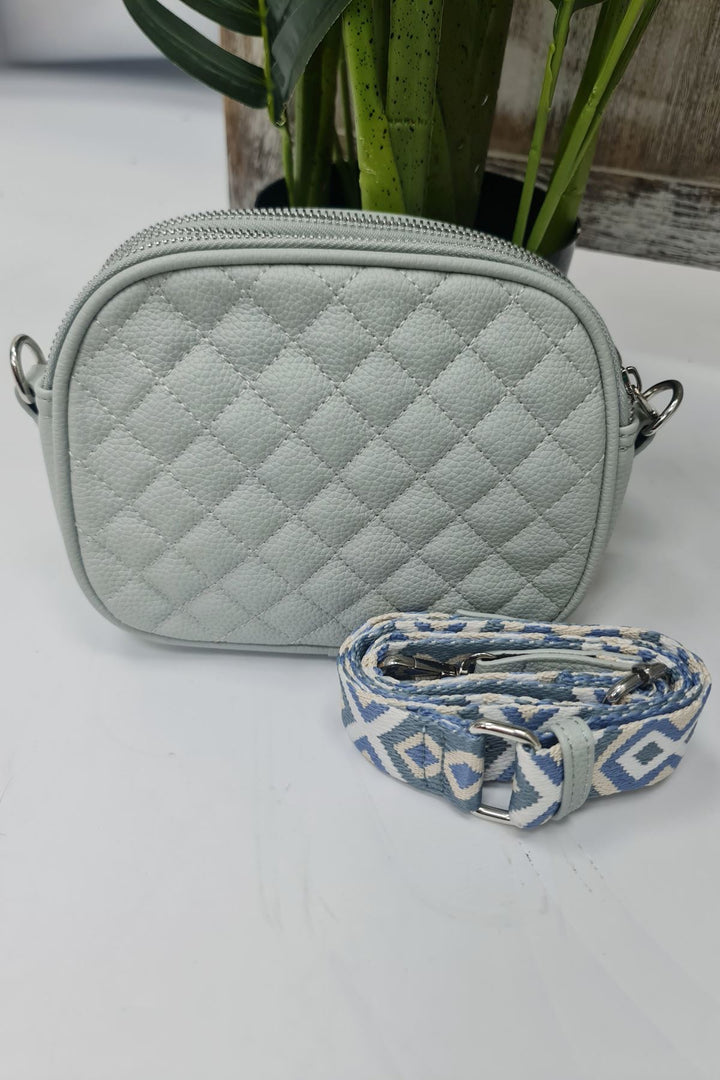 Square Pattern Starp Shoulder Bag