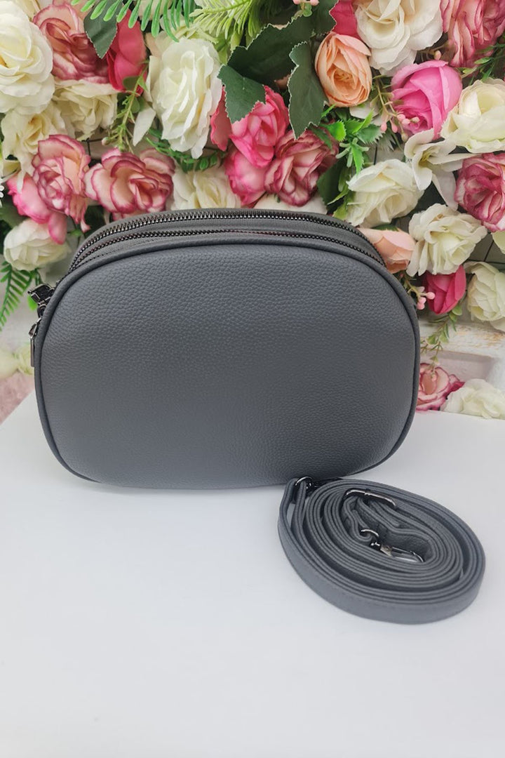 back zip adjustable strap shoulder bag
