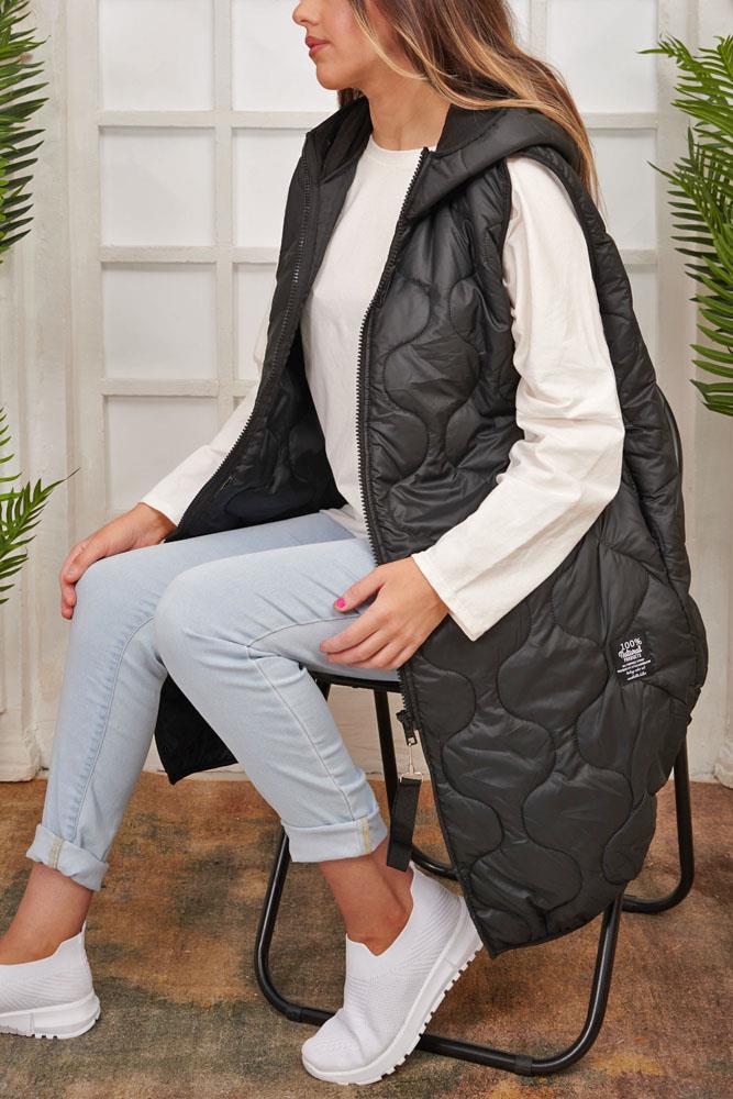 Italian Fashion Review Logo Zip Quilted Gilet