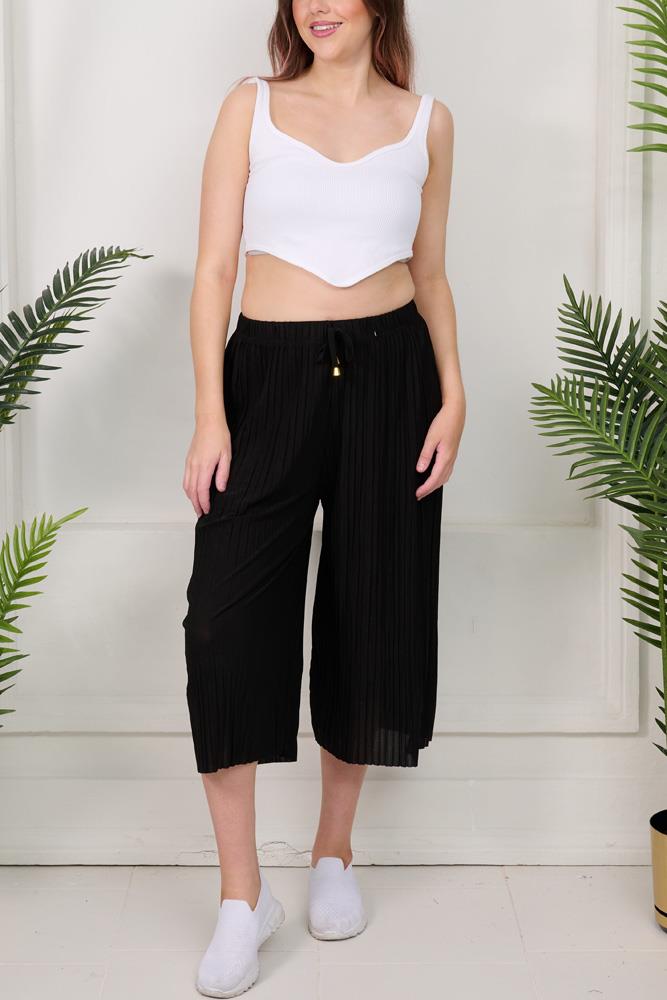 Pleated 3/4 Length Wide leg Trousers