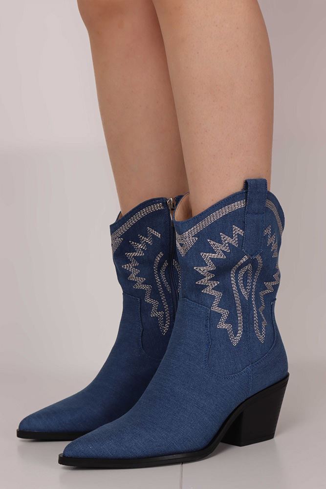 Embroidered Side Zip Square Heel Ankle Boot
