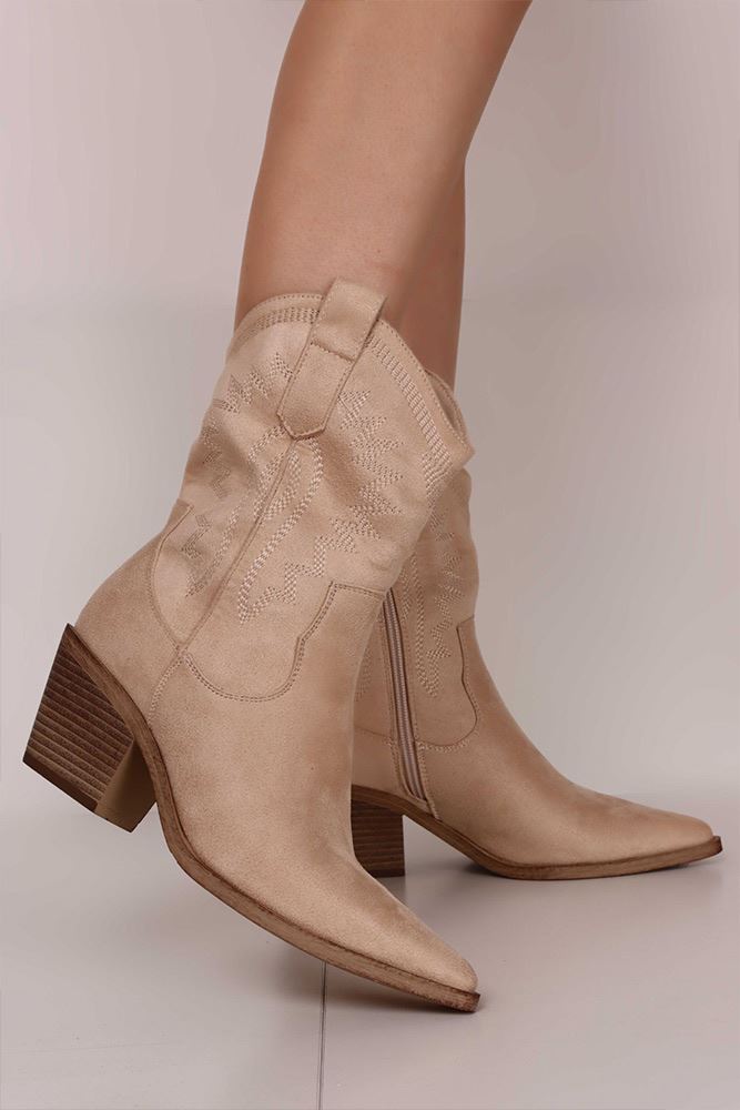 Embroidered Side Zip Square Heel Ankle Boot