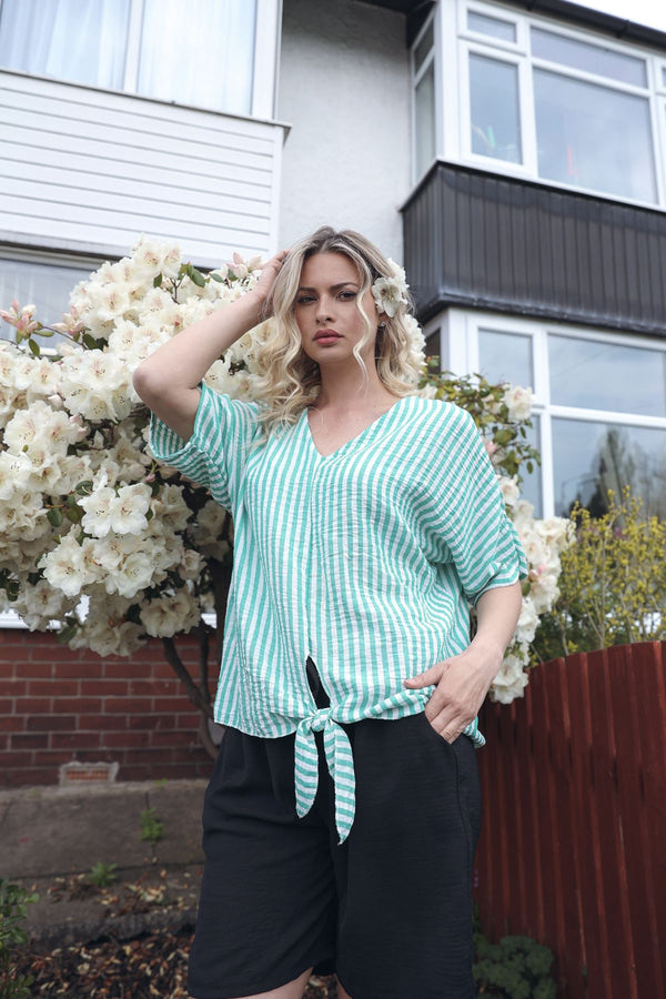 Vertical Stripes Print Front Tie Knot Top
