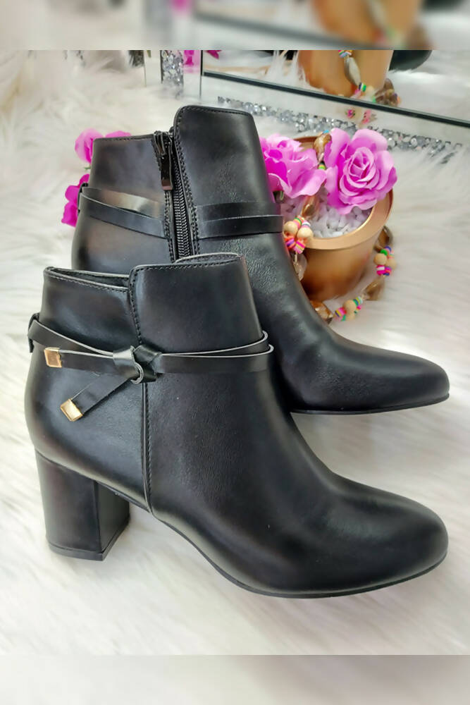 Side Tie Knot Ankle Boots