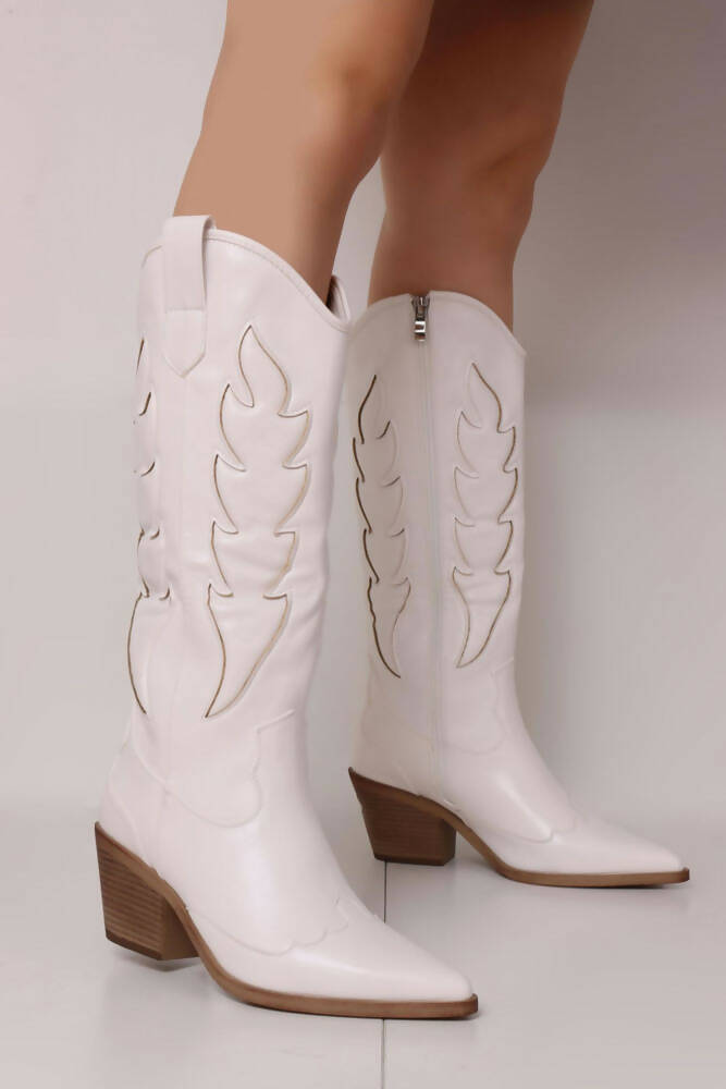 Wide Legs Western Style Cowboy Boots
